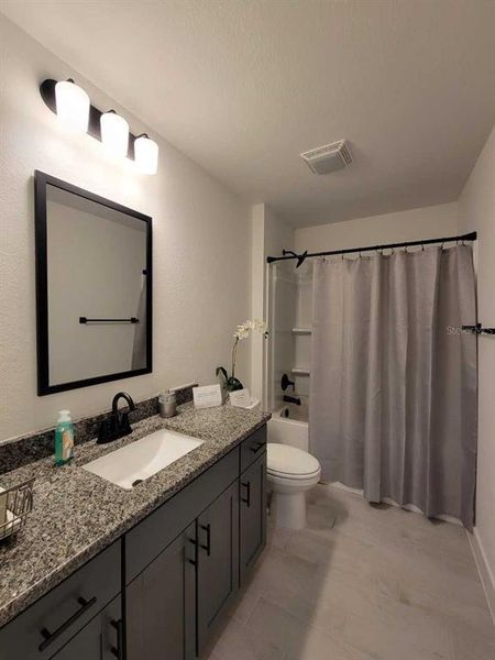 Furnished interior view inside a new home in Ocala Crossings South, Ocala (Image 23). Furnished interior view inside a new home in Ocala Crossings South, Ocala (Image 23).