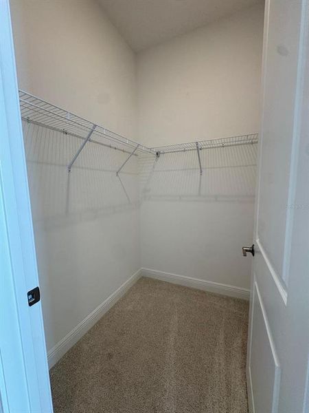 Spacious, unfurnished interior of a new home in Ridgehaven, Ormond Beach (Image 11).