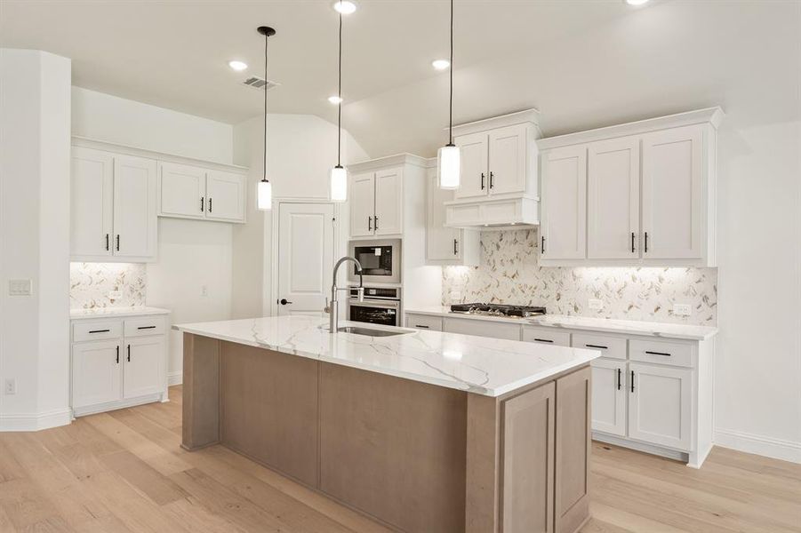 Furnished interior view inside a new home in Willow Wood Classic 50, McKinney (Image 6). Furnished interior view inside a new home in Willow Wood Classic 50, McKinney (Image 6).