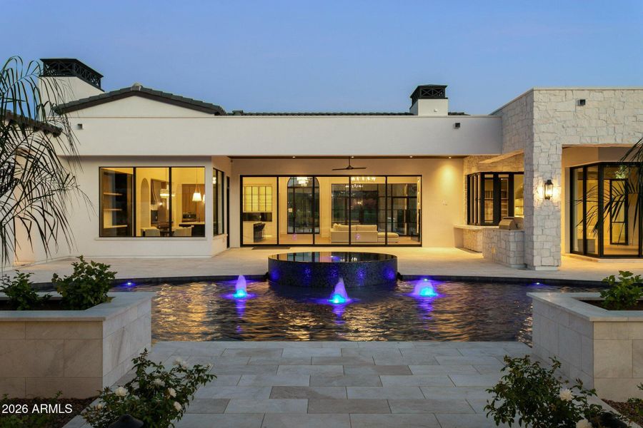 130-web-or-mls-6610-n-mountain-view-rd