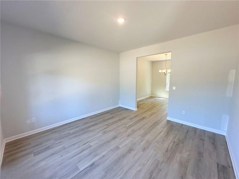 Spacious, unfurnished interior of a new home in , Dallas (Image 23).