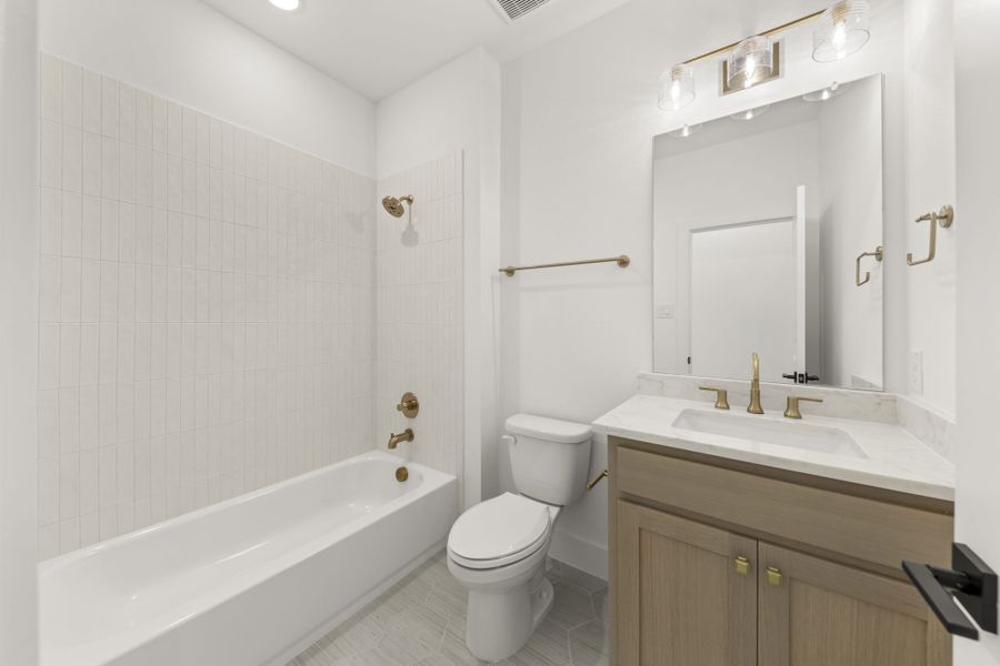 Furnished interior view inside a new home in Mosaic – 70′ Lots, Celina (Image 19).