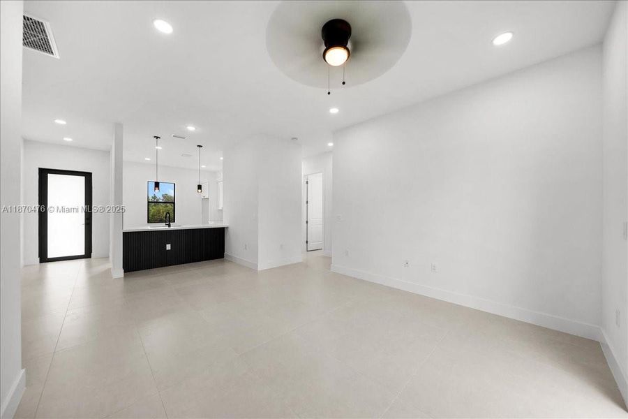 Spacious, unfurnished interior of a new home in , Lehigh Acres (Image 18). Spacious, unfurnished interior of a new home in , Lehigh Acres (Image 18).