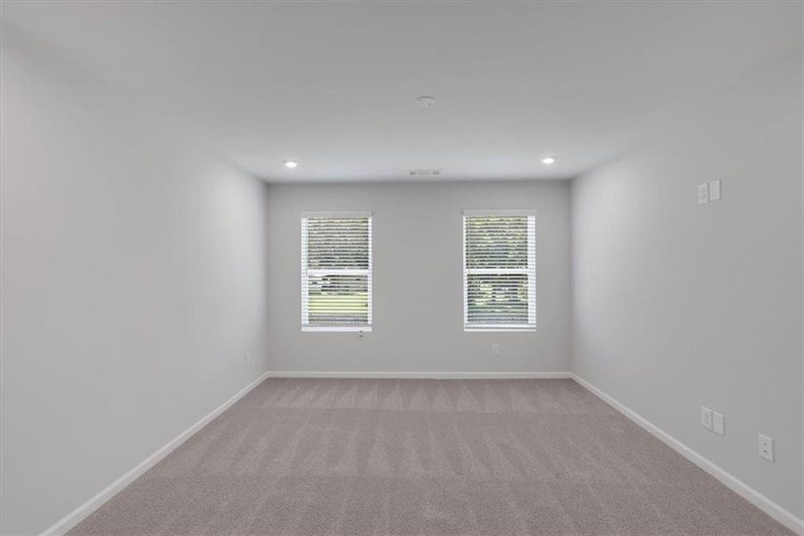 Spacious, unfurnished interior of a new home in Village Green, Adairsville (Image 25).