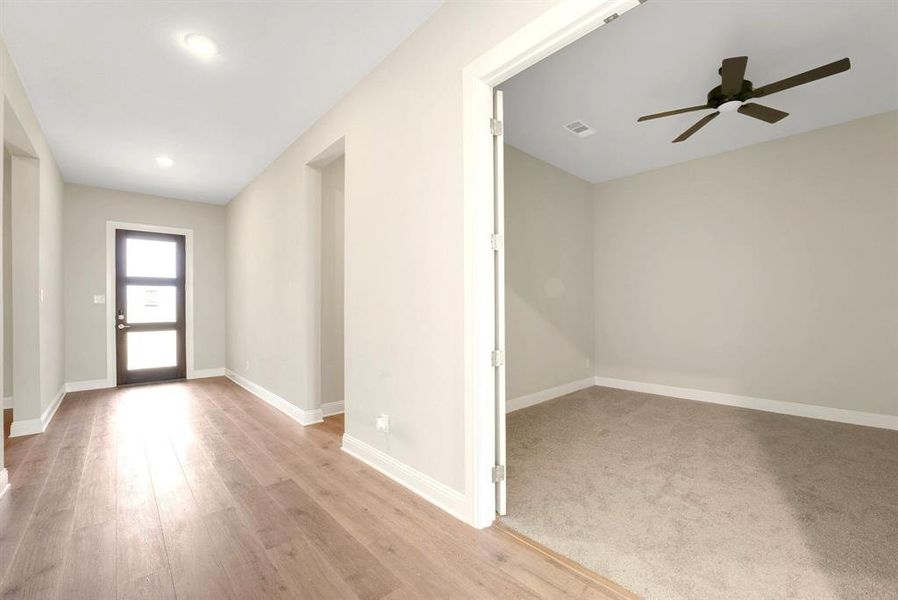 Spacious, unfurnished interior of a new home in Polo Ridge, Mesquite (Image 17). Spacious, unfurnished interior of a new home in Polo Ridge, Mesquite (Image 17).