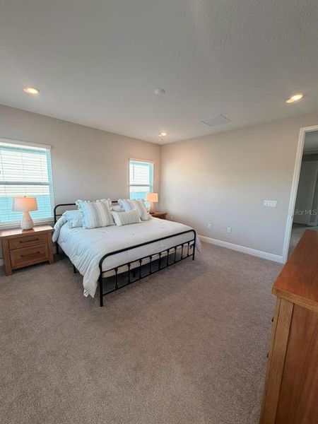Furnished interior view inside a new home in , Winter Garden (Image 14).