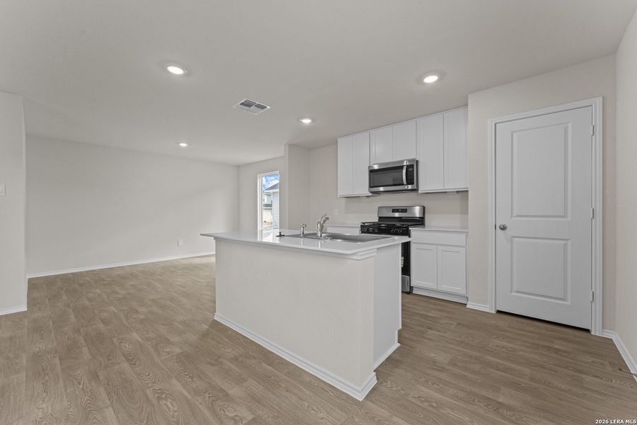 Furnished interior view inside a new home in Bollinger, Maxwell (Image 5).