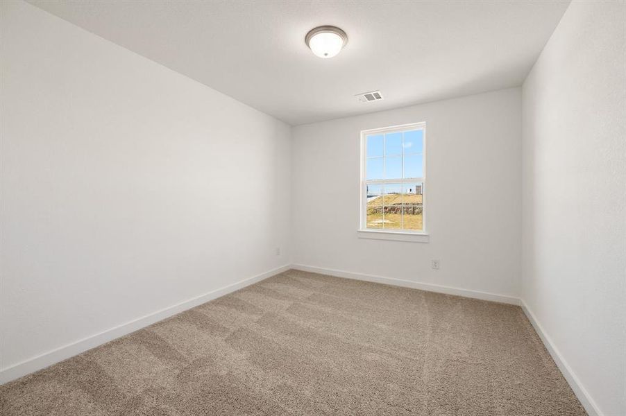 Spacious, unfurnished interior of a new home in Gatlin Ranch, Springtown (Image 32).