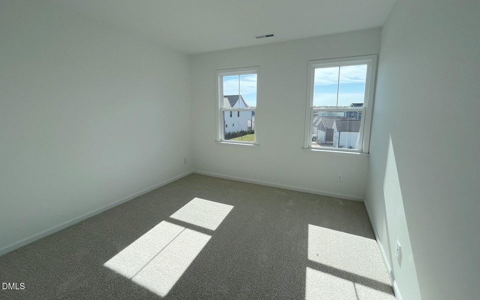 Declan_2431_Secondary_Bedroom_Wendell_Fa Declan_2431_Secondary_Bedroom_Wendell_Fa