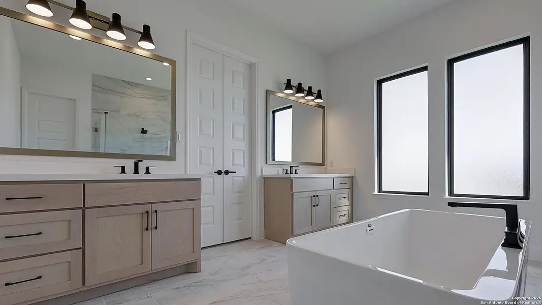 Furnished interior view inside a new home in George's Ranch Acre, Boerne (Image 6). Furnished interior view inside a new home in George's Ranch Acre, Boerne (Image 6).