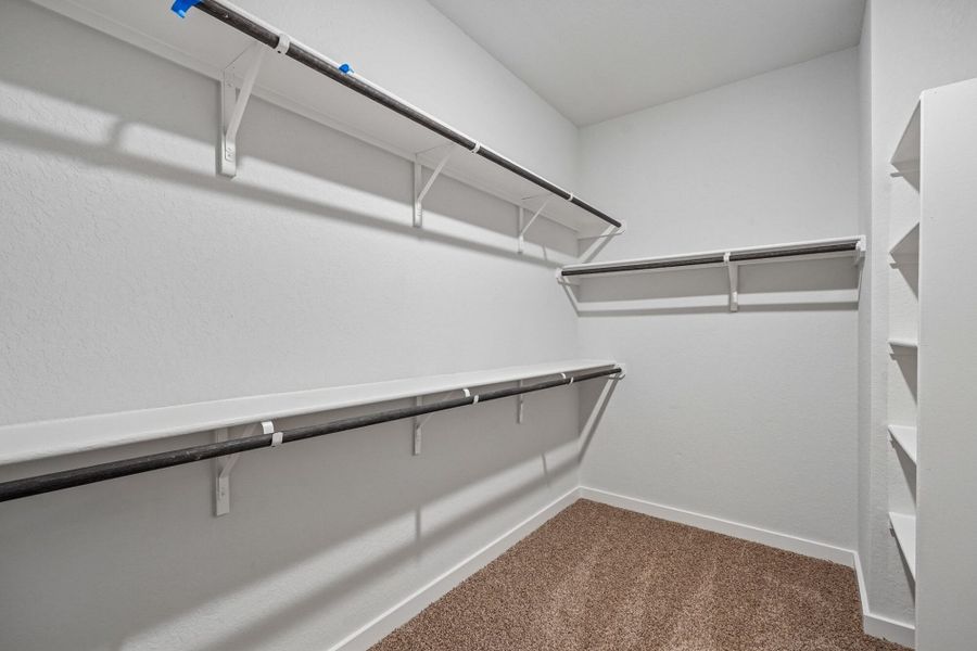 Spacious, unfurnished interior of a new home in The Meadows at Hunters Ranch, San Antonio (Image 30).