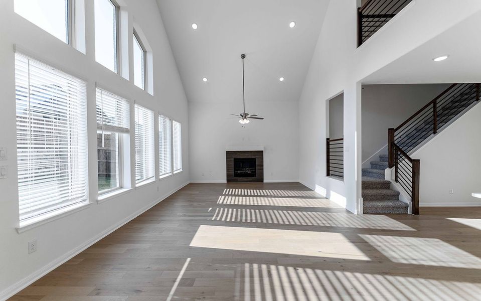 Spacious, unfurnished interior of a new home in La Terra, Celina (Image 20).