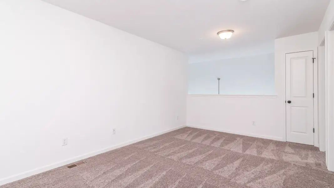 Representative unfurnished interior of a home built from the The Middleton by Norfolk Homes in Offsite Builds Southern Michigan, Ann Arbor (Image 83).