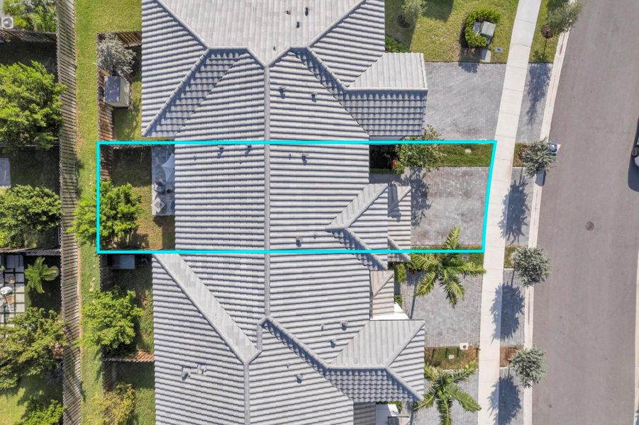 Image 32 of a home in .