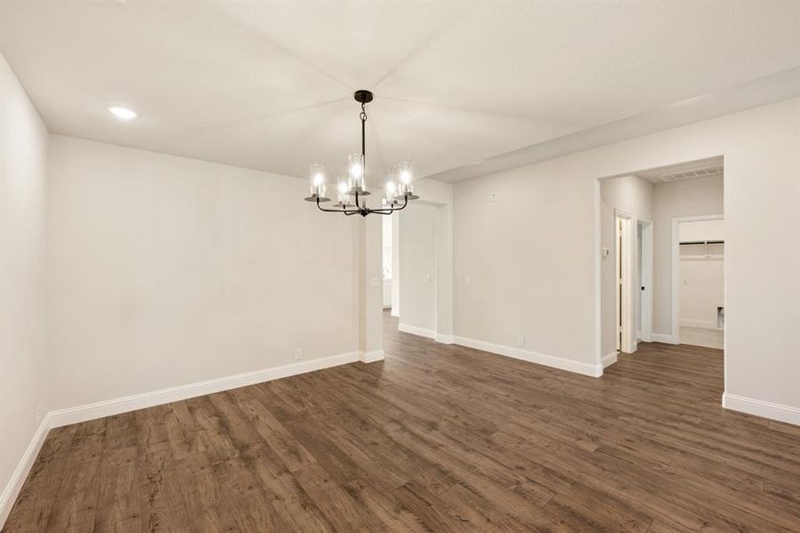 Spacious, unfurnished interior of a new home in Coyote Crossing, Godley (Image 25).