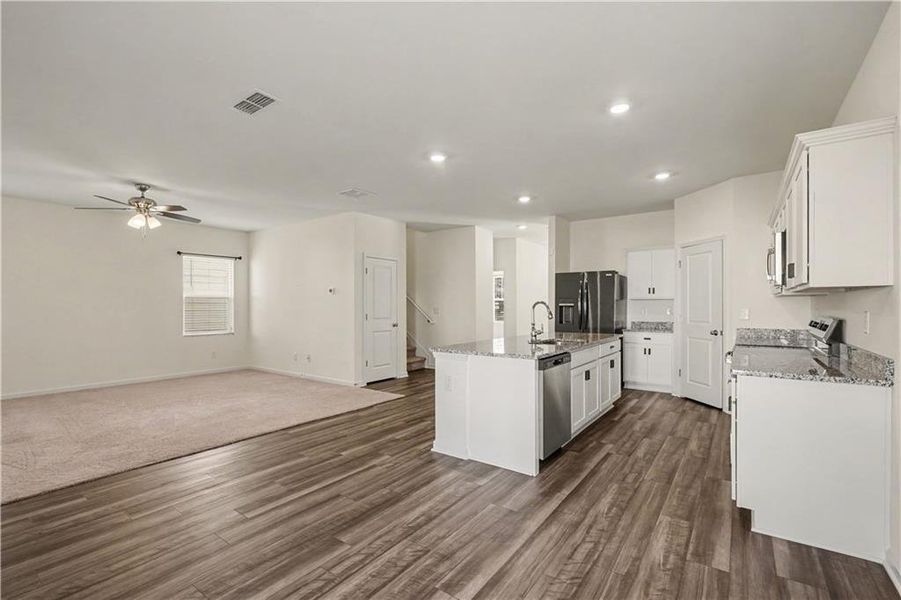 Furnished interior view inside a new home in Casteel, Bethlehem (Image 17).