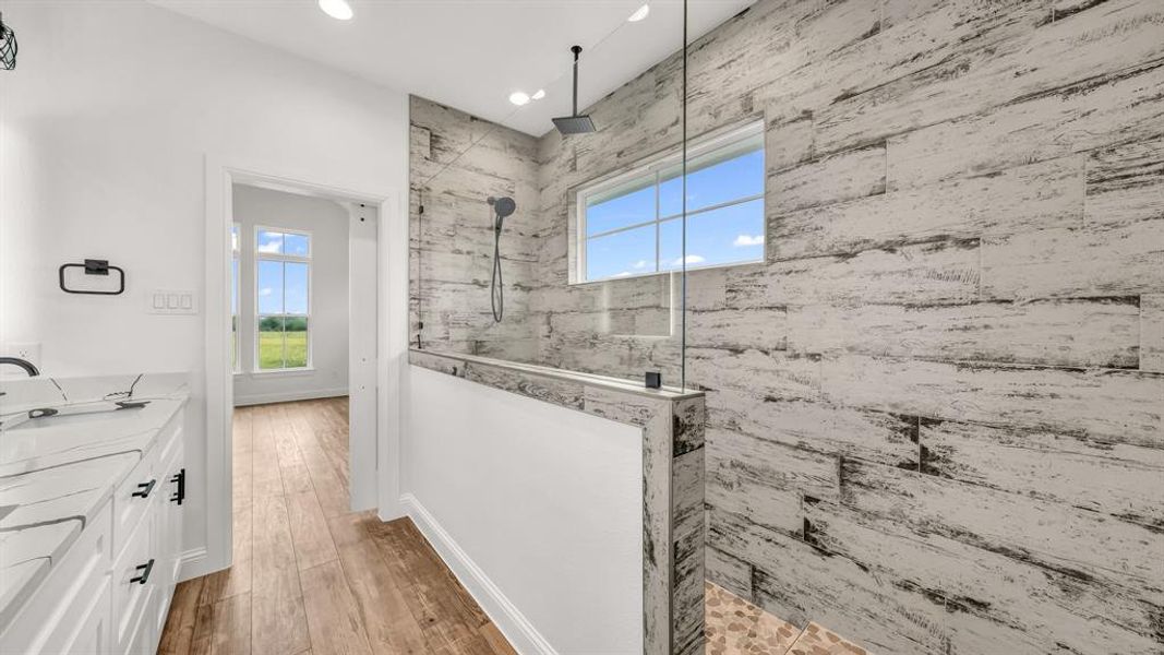 Furnished interior view inside a new home in Oak Water Ranch, Granbury (Image 3).