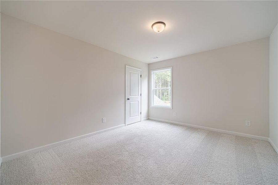 Spacious, unfurnished interior of a new home in , Covington (Image 28).