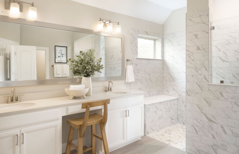Large Owner's Bath with  Walk-In Shower