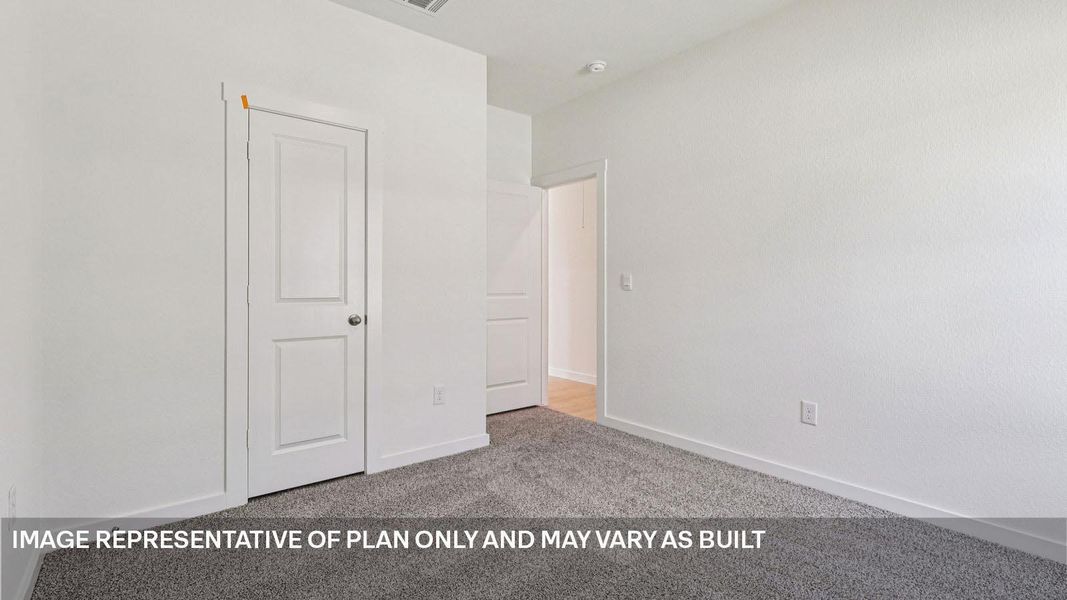 Spacious, unfurnished interior of a new home in Monarch Ranch, Manor (Image 17).