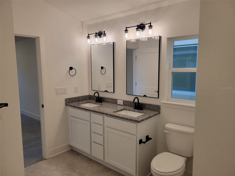 Furnished interior view inside a new home in Arbor Park, Leesburg (Image 8).