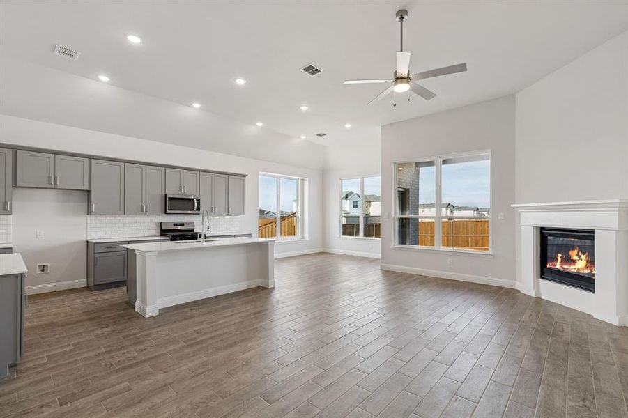 Furnished interior view inside a new home in Bellagio, Forney (Image 10).