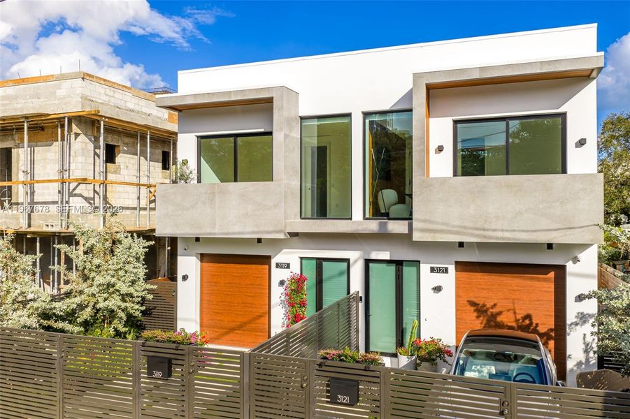 Image 85 of a home in .