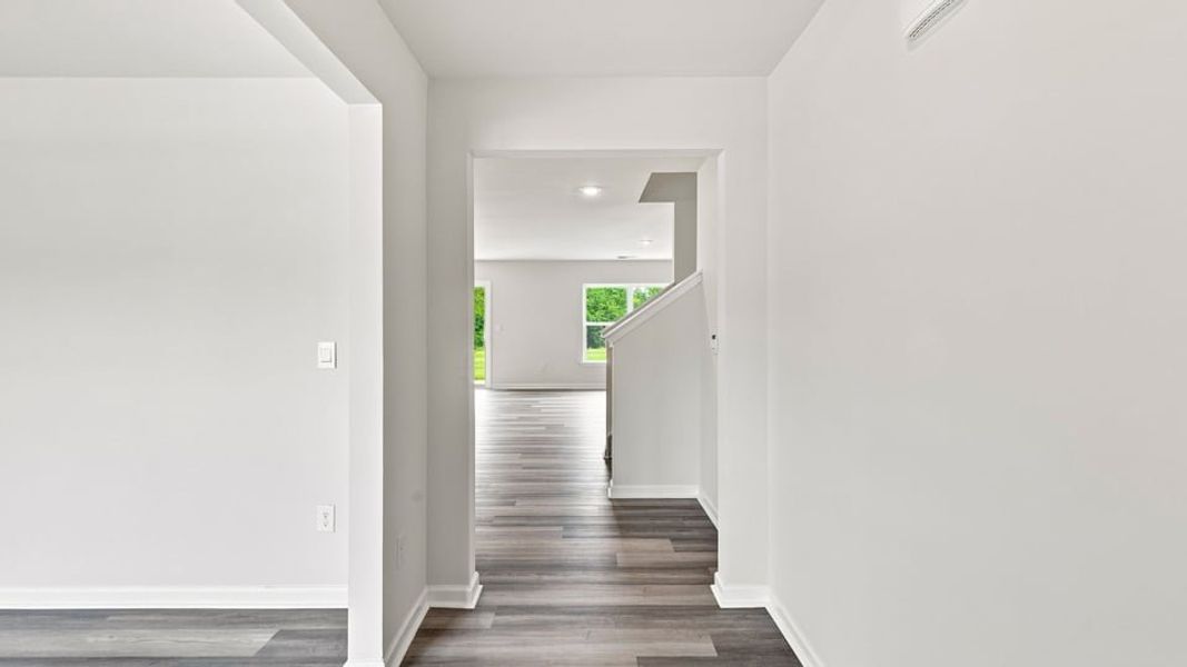 Spacious, unfurnished interior of a new home in Lakestone, Woodruff (Image 16). Spacious, unfurnished interior of a new home in Lakestone, Woodruff (Image 16).