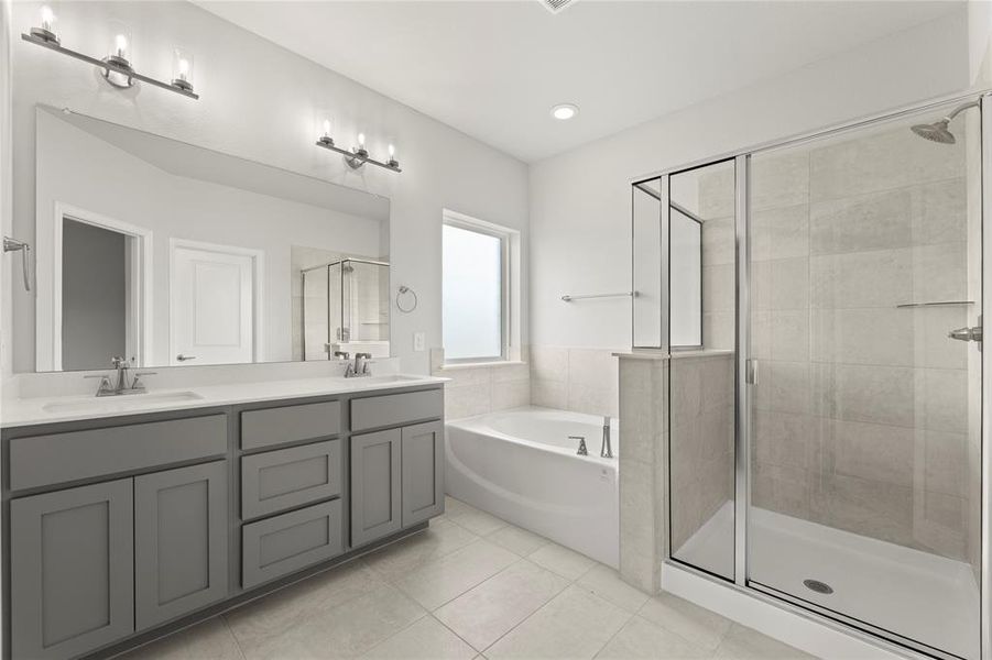 Furnished interior view inside a new home in Creekside, Royse City (Image 10).