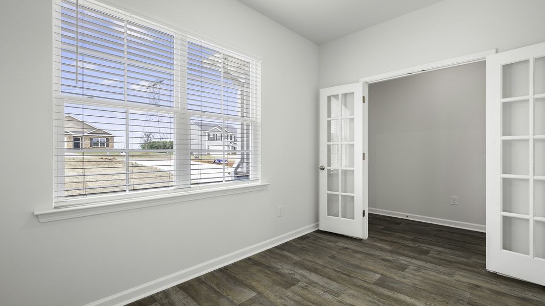 Representative unfurnished interior of a home built from the Hanover by D.R. Horton in Baymeade, Lexington (Image 10).