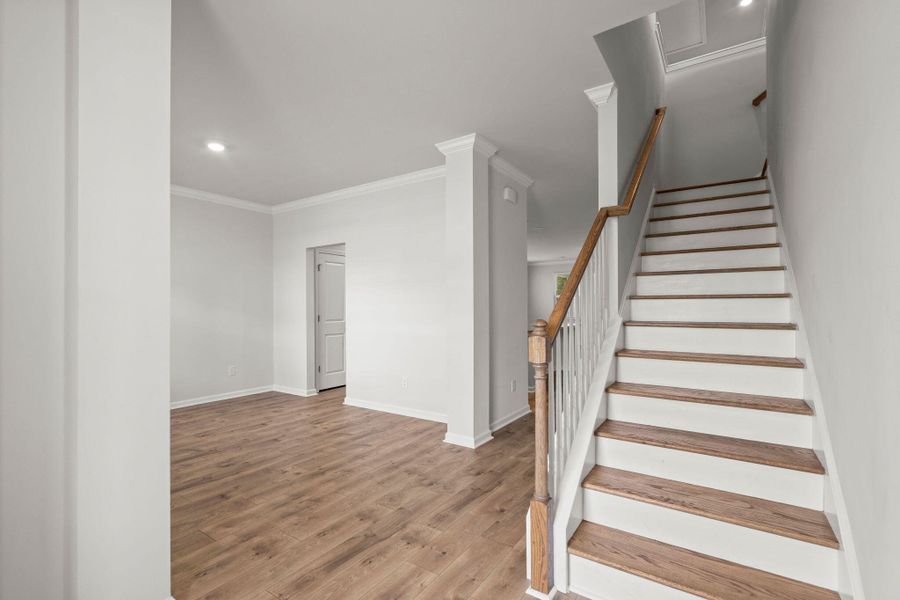 Spacious, unfurnished interior of a new home in The Ponds, Summerville (Image 17).