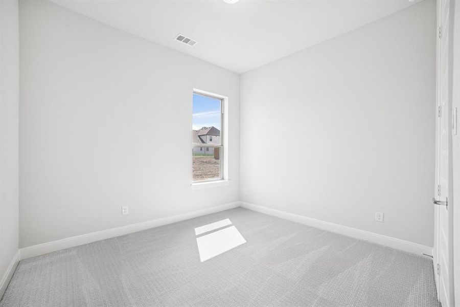 Spacious, unfurnished interior of a new home in Terraces – Classics, Rockwall (Image 18). Spacious, unfurnished interior of a new home in Terraces – Classics, Rockwall (Image 18).