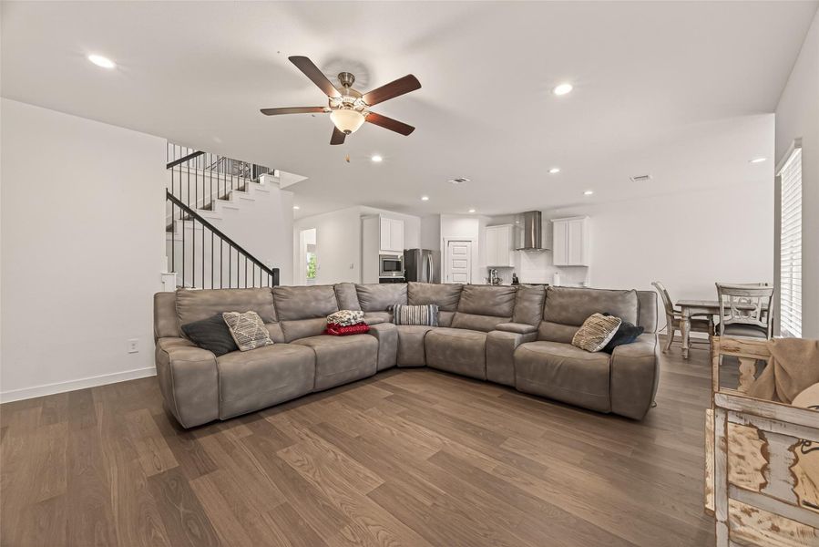 Furnished interior view inside a new home in Westland Ranch 50' Homesites, League City (Image 25).