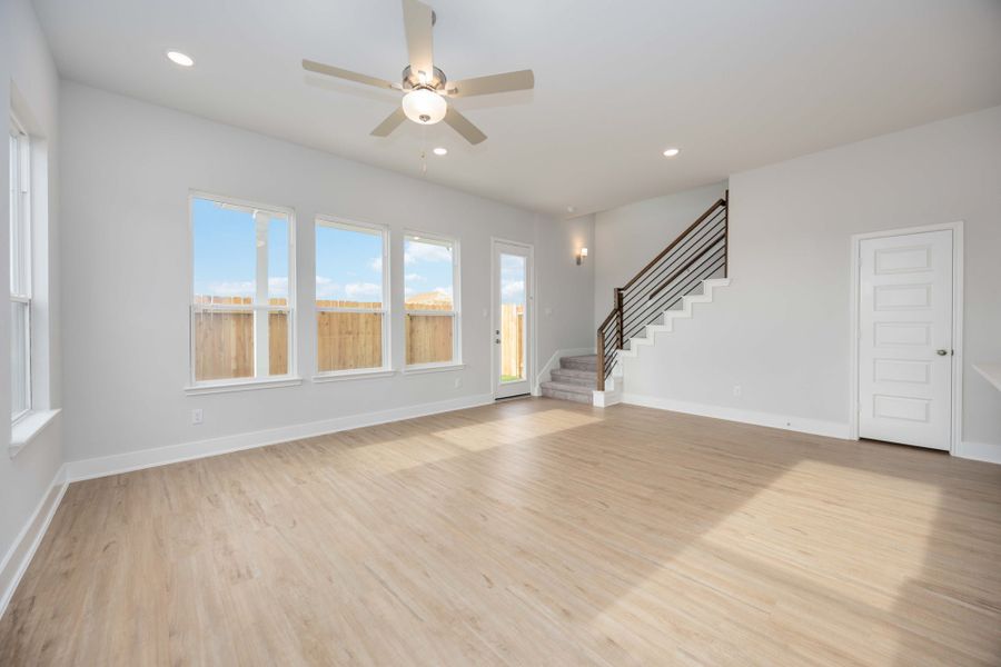 3022 La Rambla - Van Gogh - Family Room 3022 La Rambla - Van Gogh - Family Room