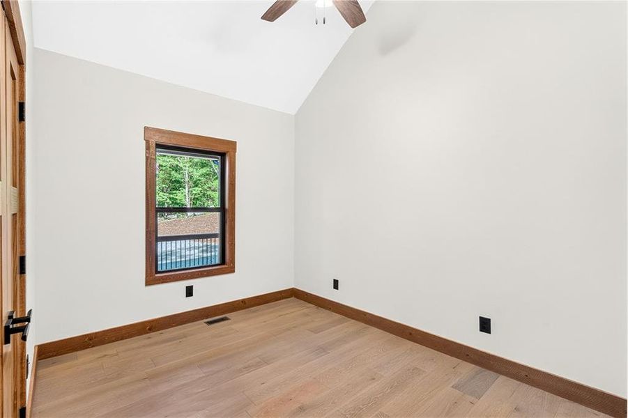 Spacious, unfurnished interior of a new home in , Talking Rock (Image 16). Spacious, unfurnished interior of a new home in , Talking Rock (Image 16).