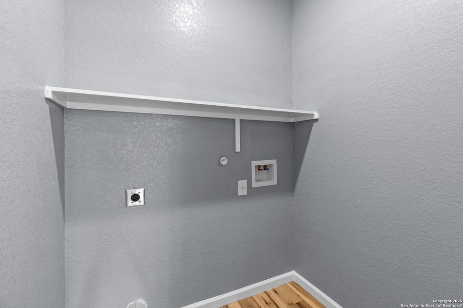 Spacious, unfurnished interior of a new home in , San Antonio (Image 19). Spacious, unfurnished interior of a new home in , San Antonio (Image 19).