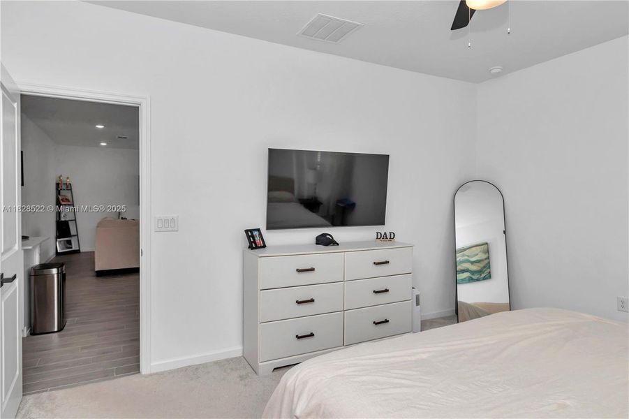 Furnished interior view inside a new home in Country Lane Estates, Williston (Image 7). Furnished interior view inside a new home in Country Lane Estates, Williston (Image 7).