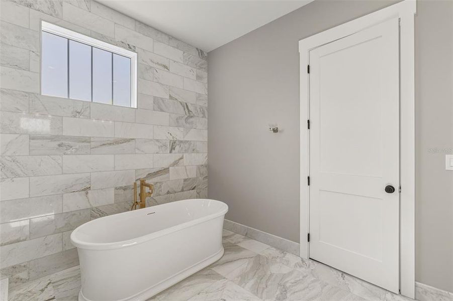 Furnished interior view inside a new home in , St. Petersburg (Image 21).