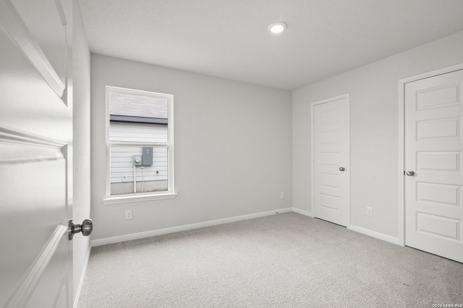 Spacious, unfurnished interior of a new home in Applewhite Meadows, San Antonio (Image 26).