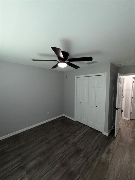 Spacious, unfurnished interior of a new home in , Ocala (Image 16).