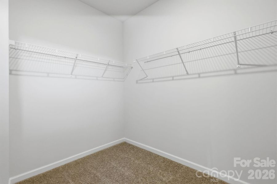 Spacious, unfurnished interior of a new home in Catawba Trace, Catawba (Image 23).
