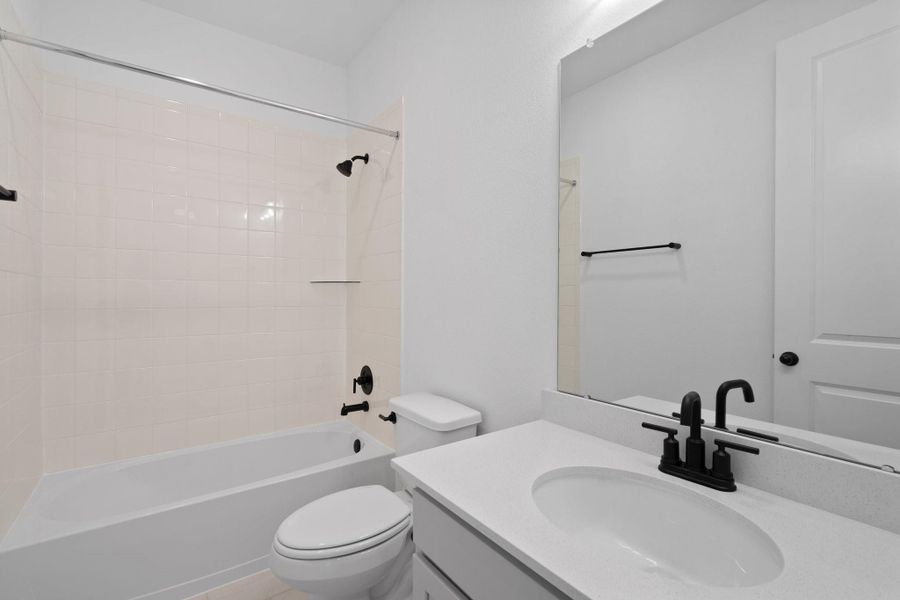 Note: Sample product photo. Actual exterior and interior selections may vary by homesite. Photo may be virtually staged Note: Sample product photo. Actual exterior and interior selections may vary by homesite. Photo may be virtually staged