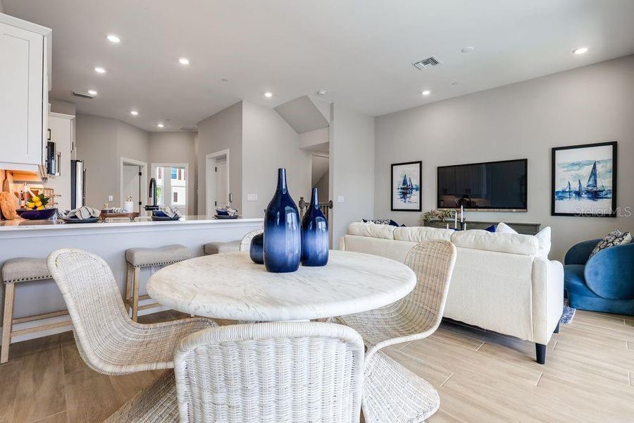 Furnished interior view inside a new home in Seahaven, Punta Gorda (Image 6).