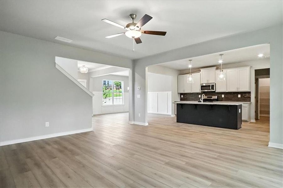 Spacious, unfurnished interior of a new home in , Jefferson (Image 15).