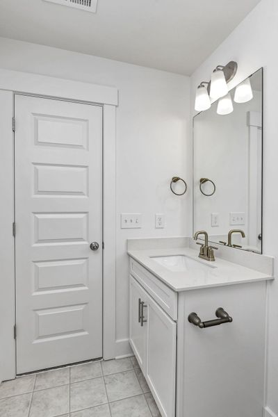 Furnished interior view inside a new home in Lake Carolina Townhomes, Columbia (Image 15).