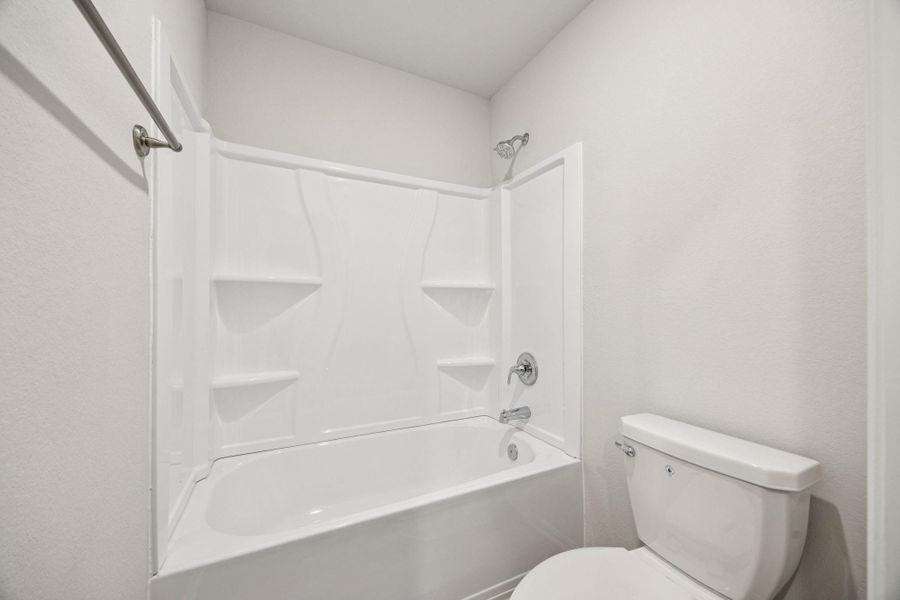 Furnished interior view inside a new home in Saint Tropez, Huffman (Image 11).