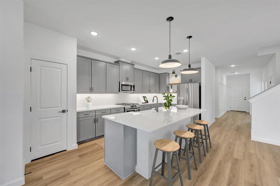 Furnished interior view inside a new home in Rolling Ridge, Van Alstyne (Image 6).
