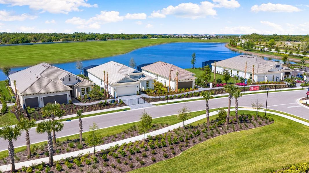 Community amenities in Esplanade at Starling, Punta Gorda (Image 19).