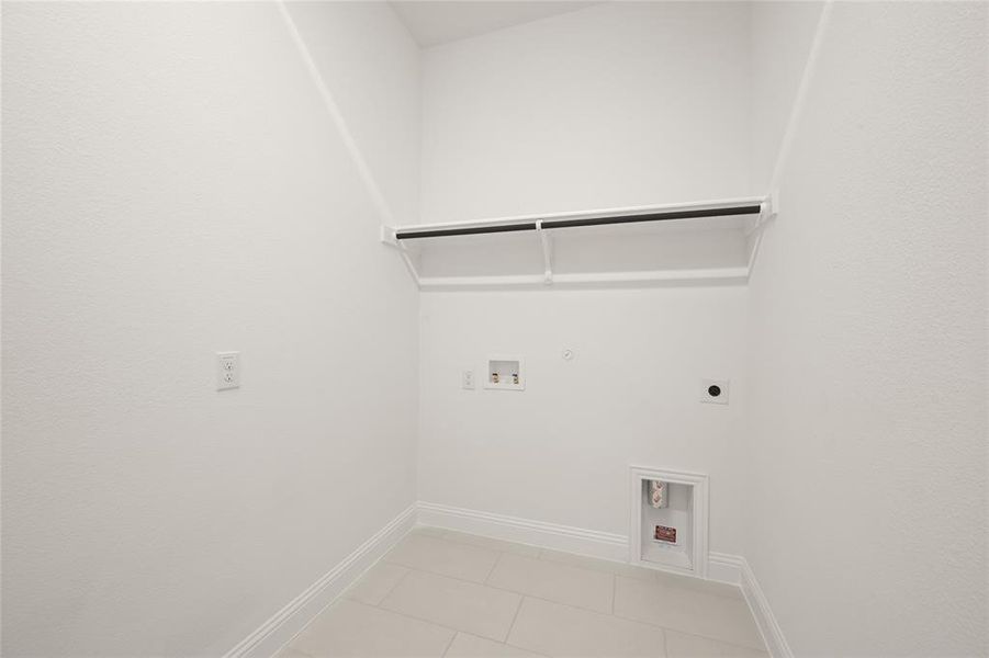 1540 Euclid- Utility-1