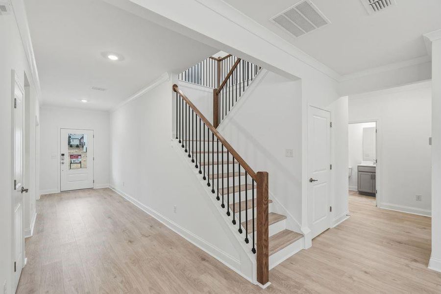 Spacious, unfurnished interior of a new home in Reserve at Hickory Walk, Kennesaw (Image 29).